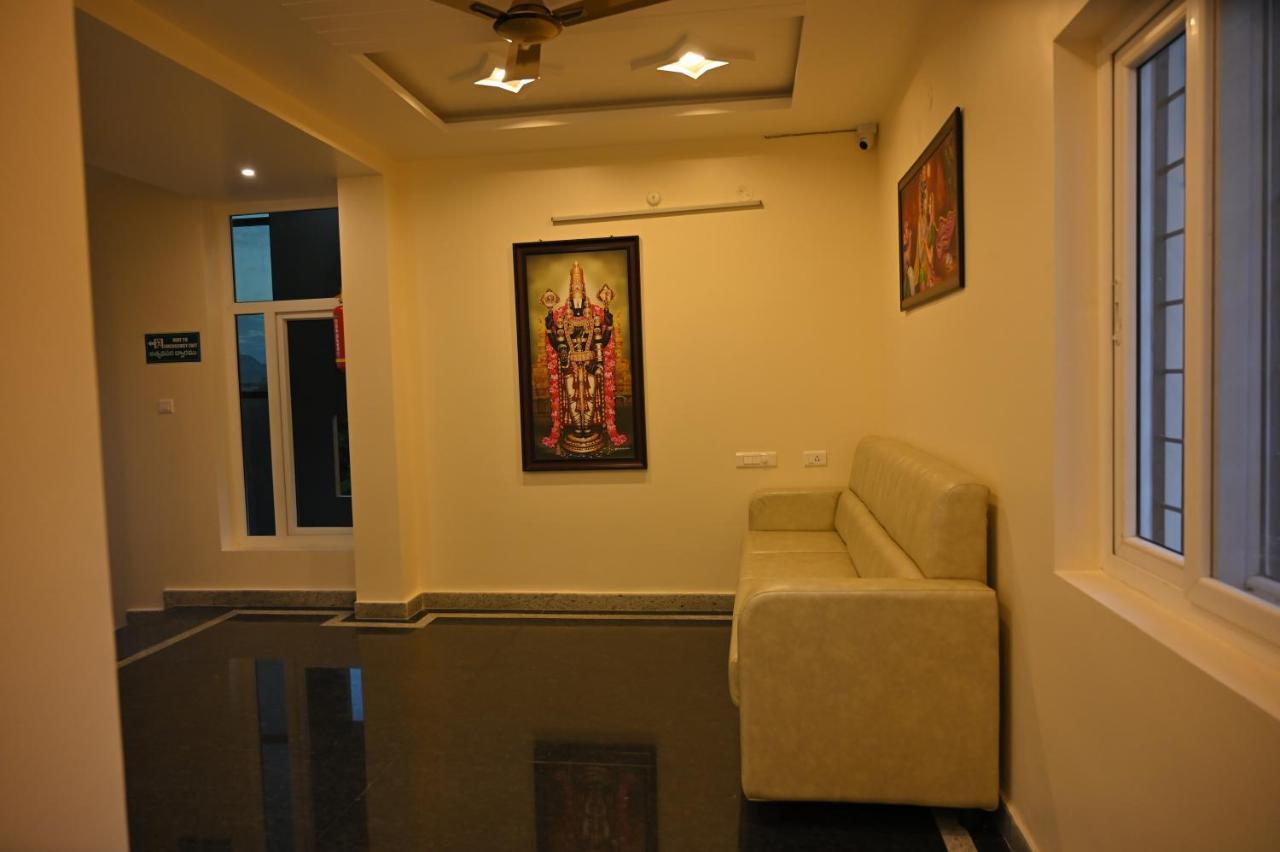 Treebo Sripadha Residency Alipiri Road Hotel Tirupati Buitenkant foto