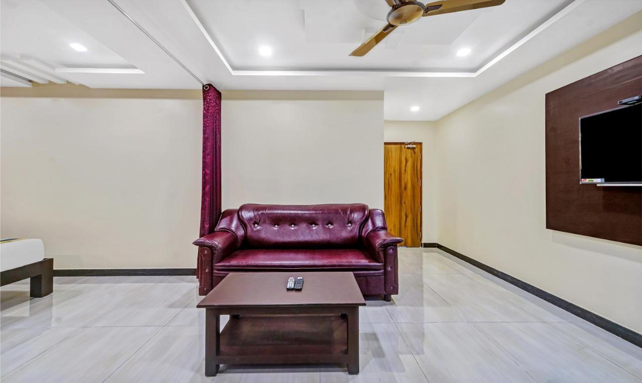 Treebo Sripadha Residency Alipiri Road Hotel Tirupati Buitenkant foto